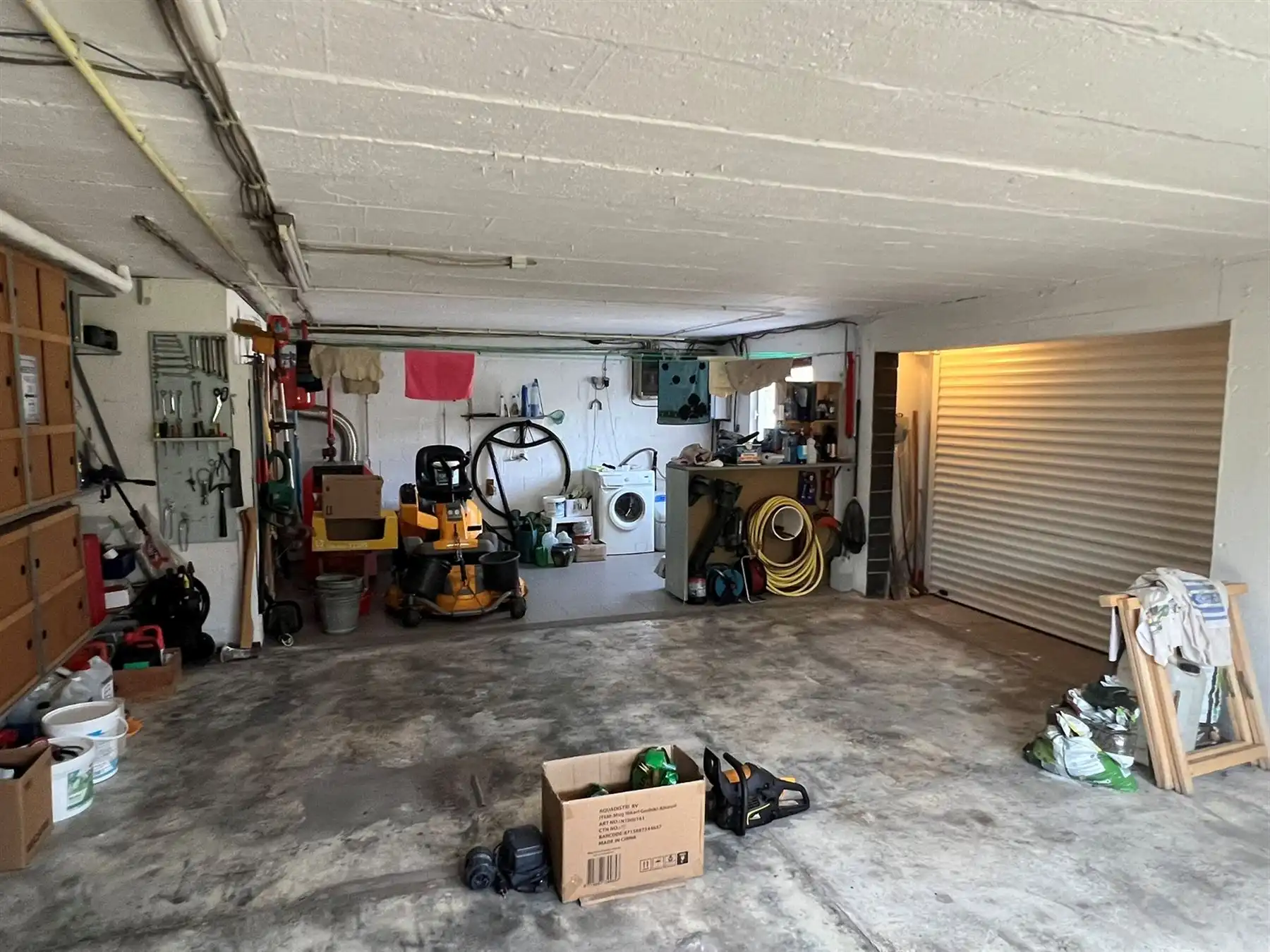 Karaktervolle en ruime villa met prachtige tuin foto 11