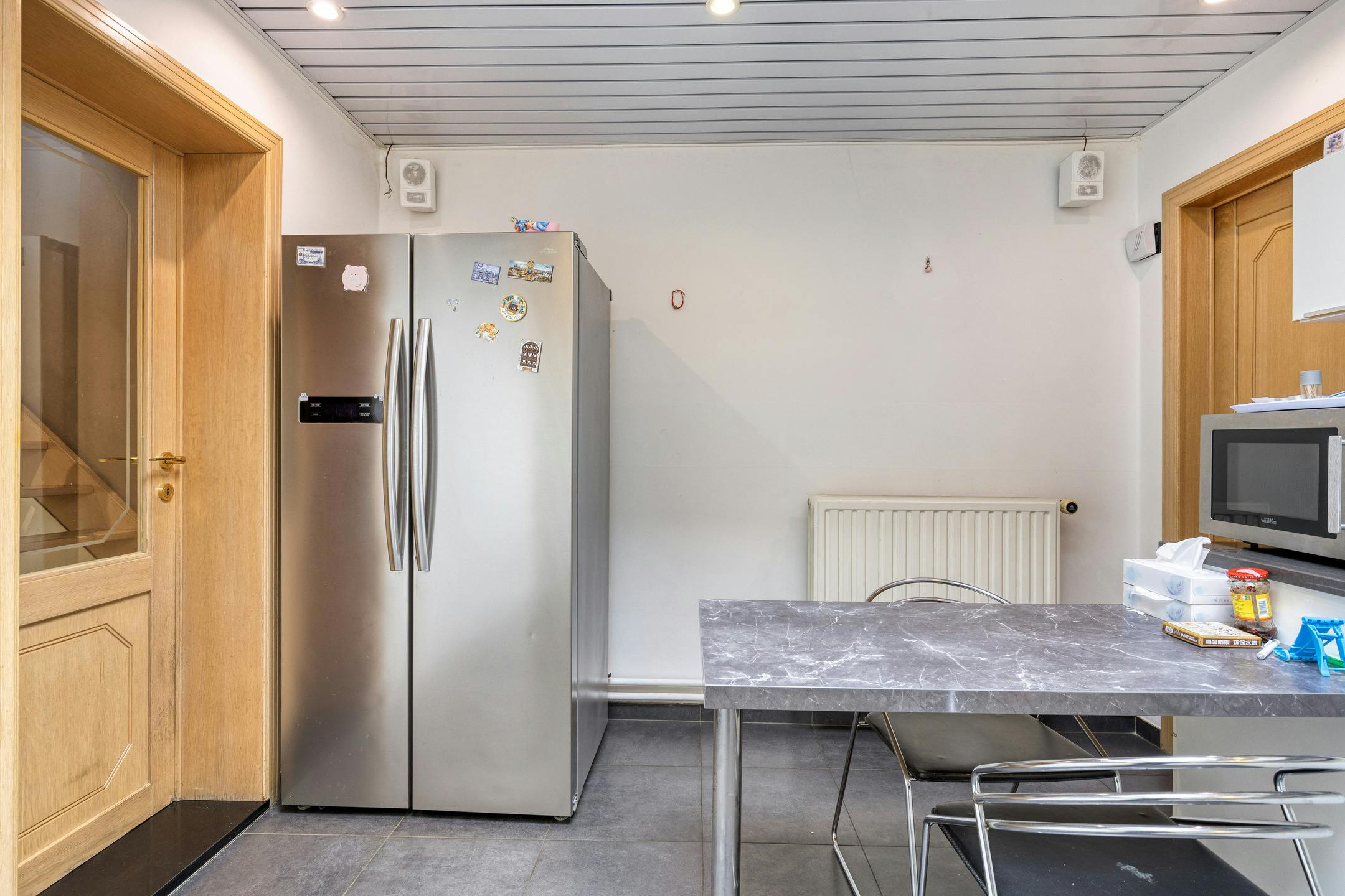 Huis te koop met 2 slaapkamers, terras en inpandige garage foto 5