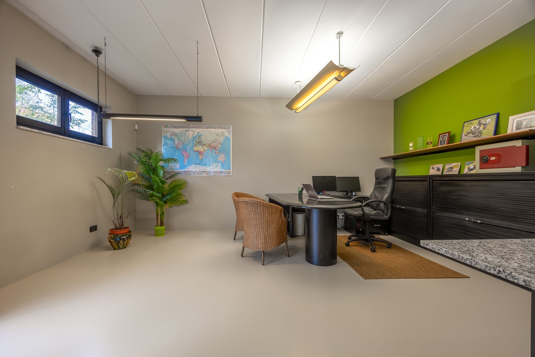 Halfopen bebouwing met tuin en multifunctioneel bijgebouw foto 5