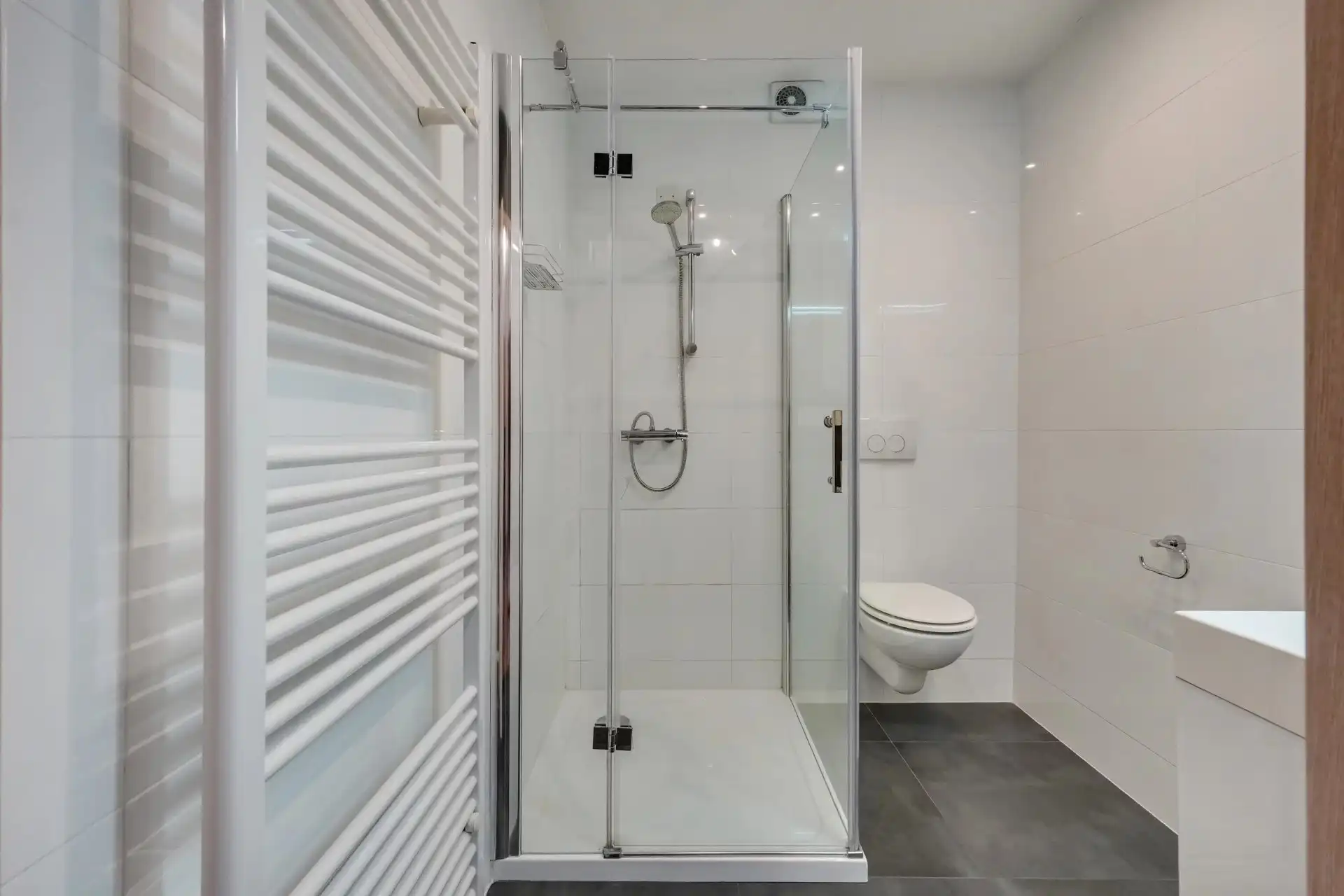 Commercieel pand met woning/ investeringsvastgoed foto 5