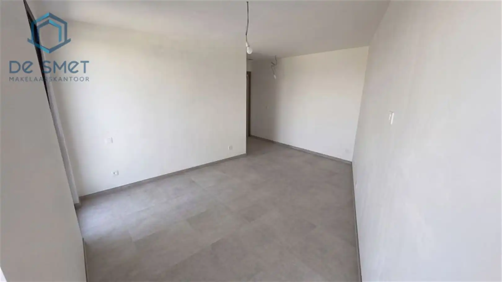 INSTAPKLAAR DAKAPPARTEMENT MET 2 SLAAPKAMERS, ZONNEPANELEN & MOGELIJKHEID TOT EXTRA RUIMTE foto 17