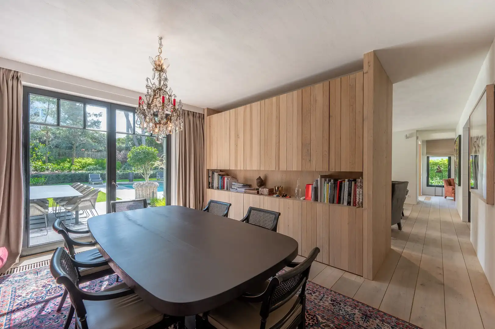 Prachtige villa met zwembad rustig gelegen in een paadje in hartje Zoute. foto 14