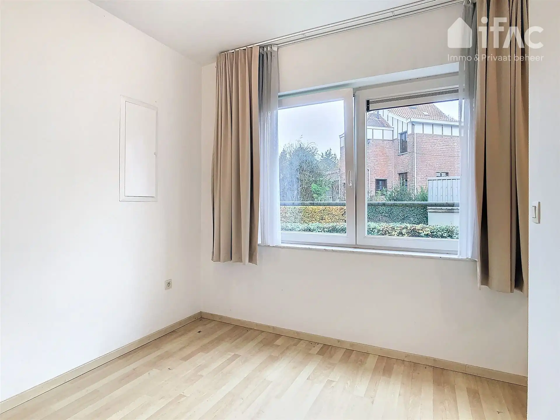 Studio met terras foto 5