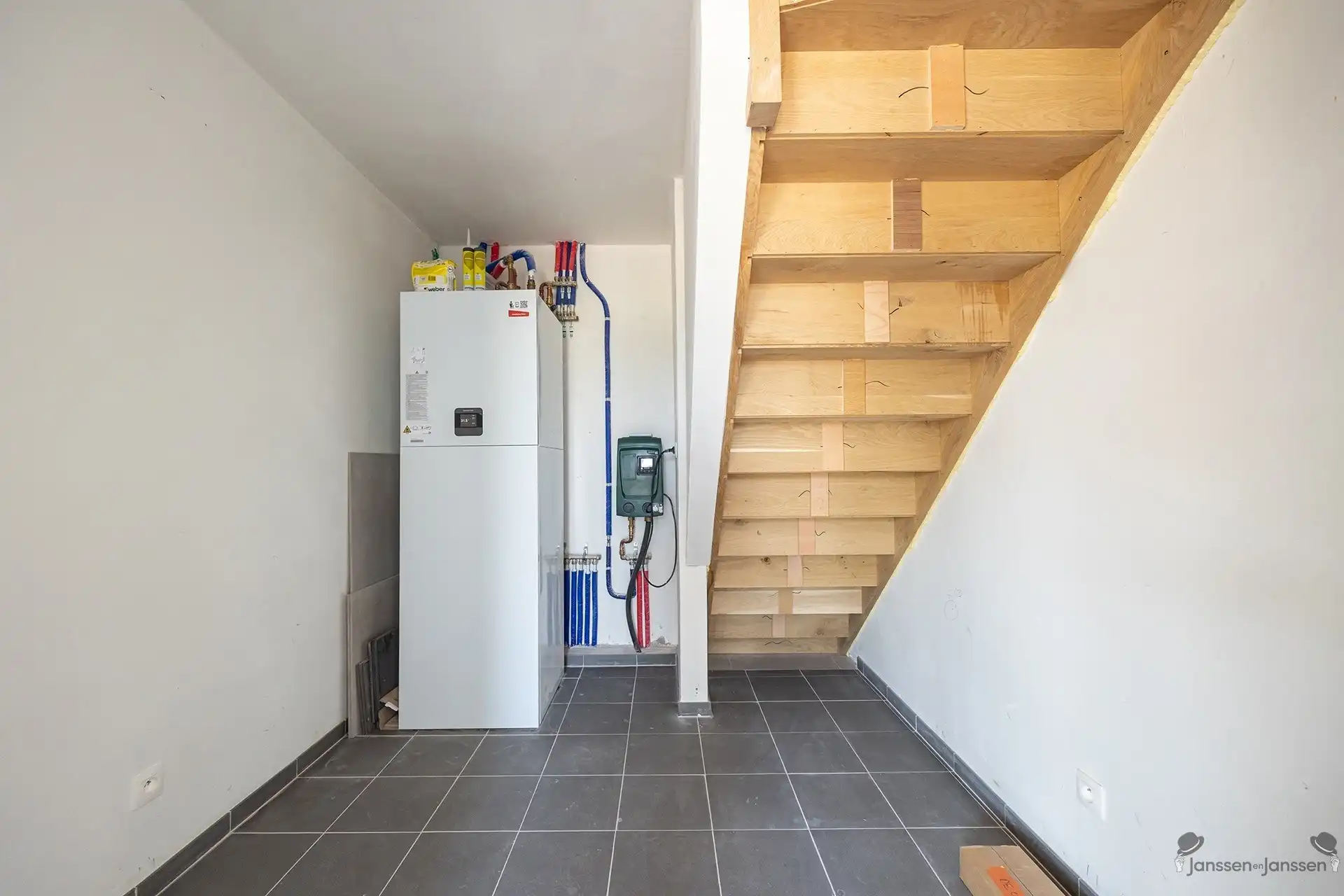 Nieuwbouwwoning met 3 slpk & tuin foto 6