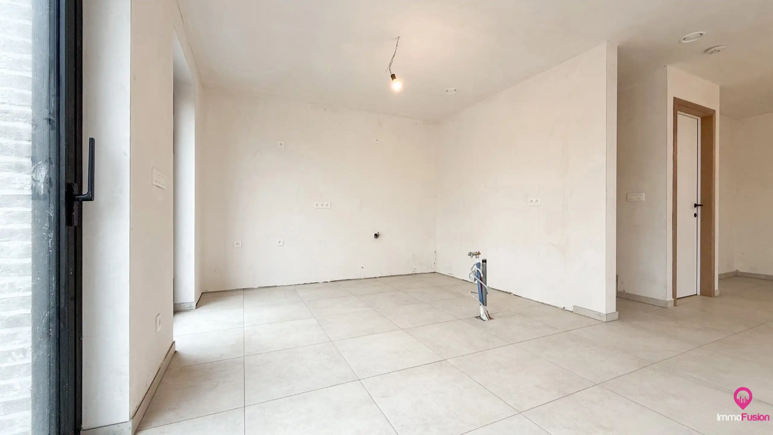 Nieuwbouw met 4 slpks en aangelegde tuin E-peil 4 te Koersel foto 9