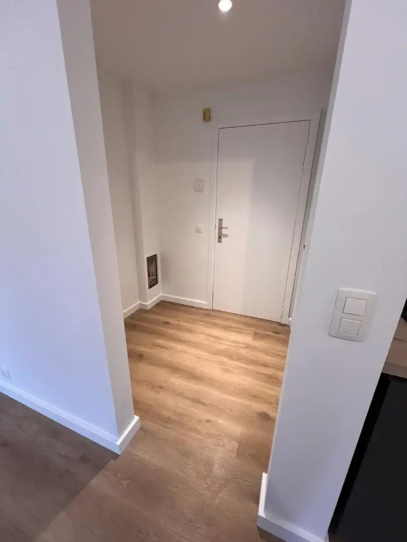 Vernieuwde studio met balkon  foto 8