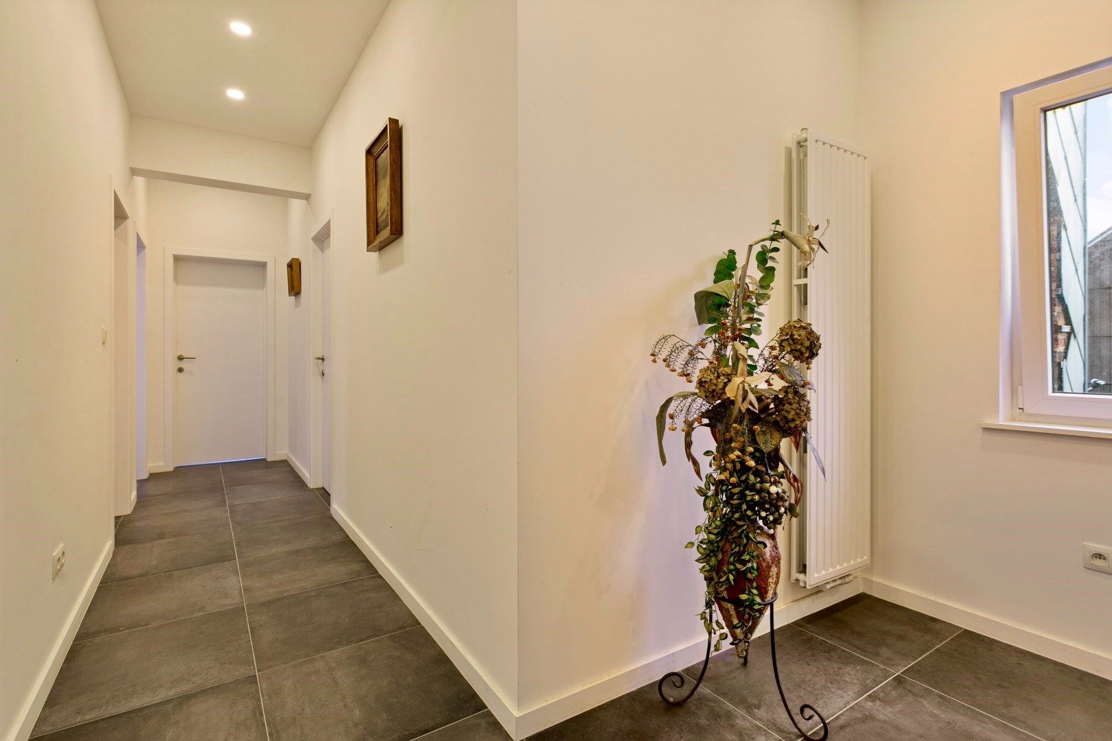 Gerenoveerd penthouse app. 3 slpk. met terras en kelder foto 7