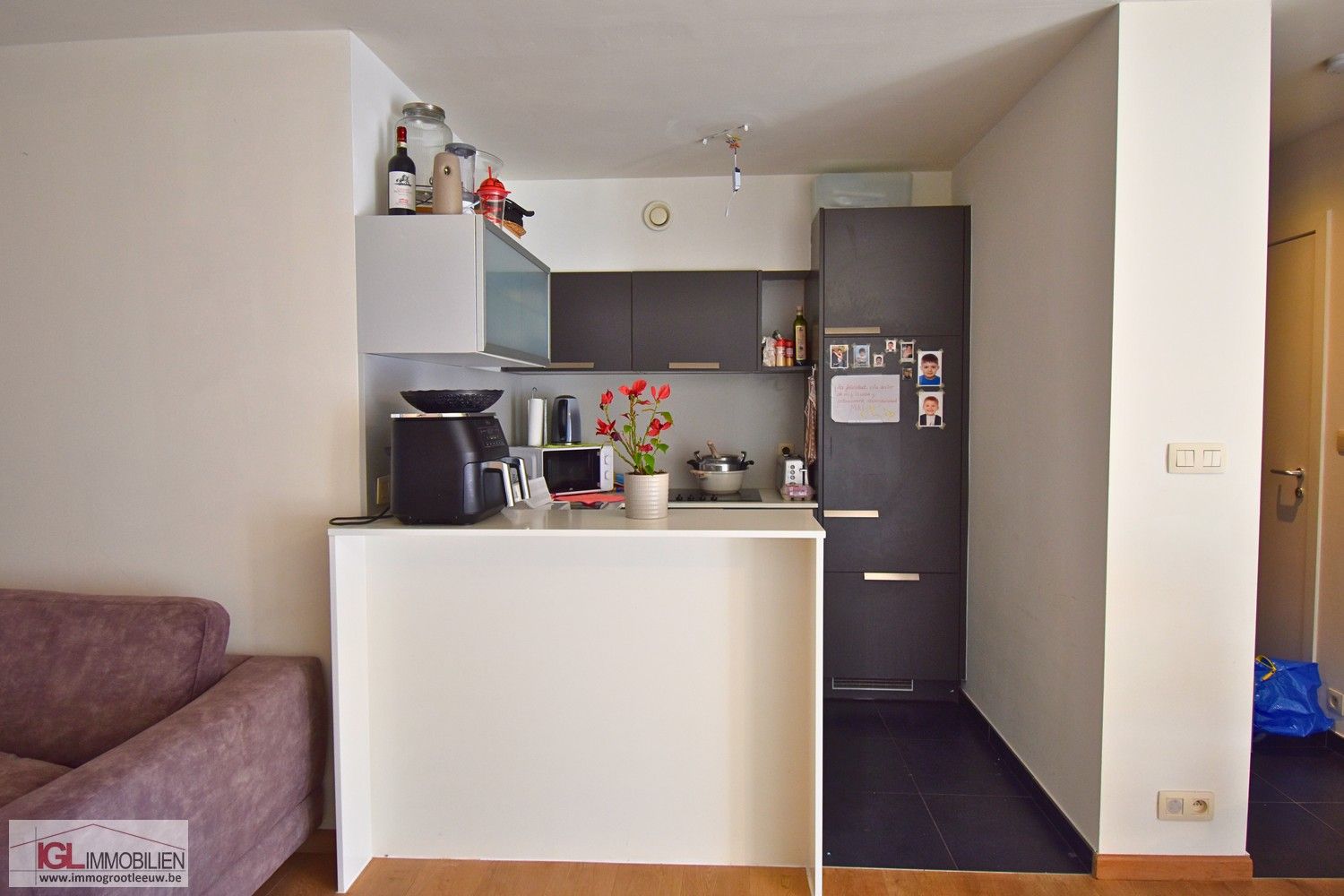 Recent appartement met 2 slaapkamers en grote garage in het centrum van Vlezenbeek foto 6