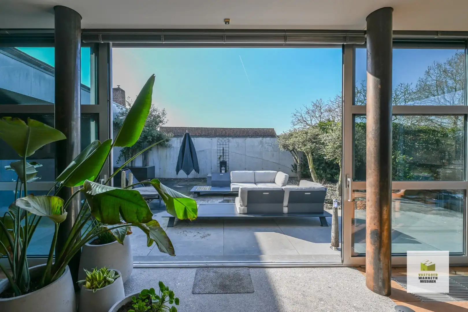 Unieke architectenwoning met hoogwaardige afwerking, landelijk vergezicht en twee kantoorruimtes foto 22