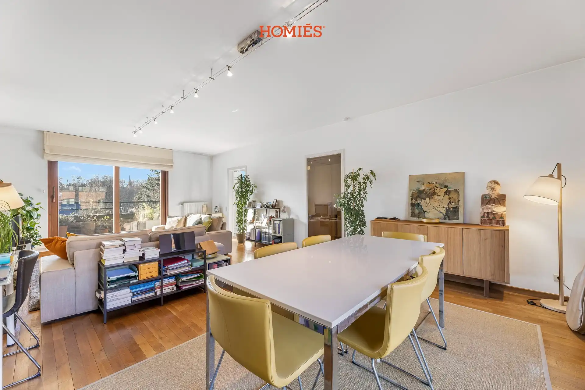 App met 2 slpk, 2 terrassen en staanplaats in het Keizershof foto 4