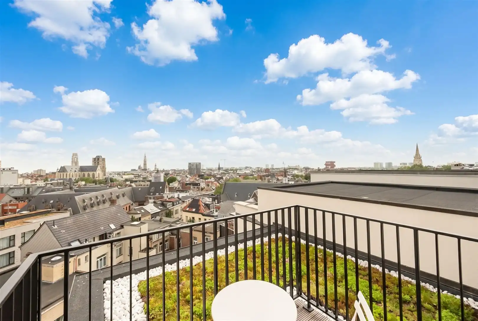 Volledige nieuw duplexappartement bovenop Art-Deco-gebouw foto 22