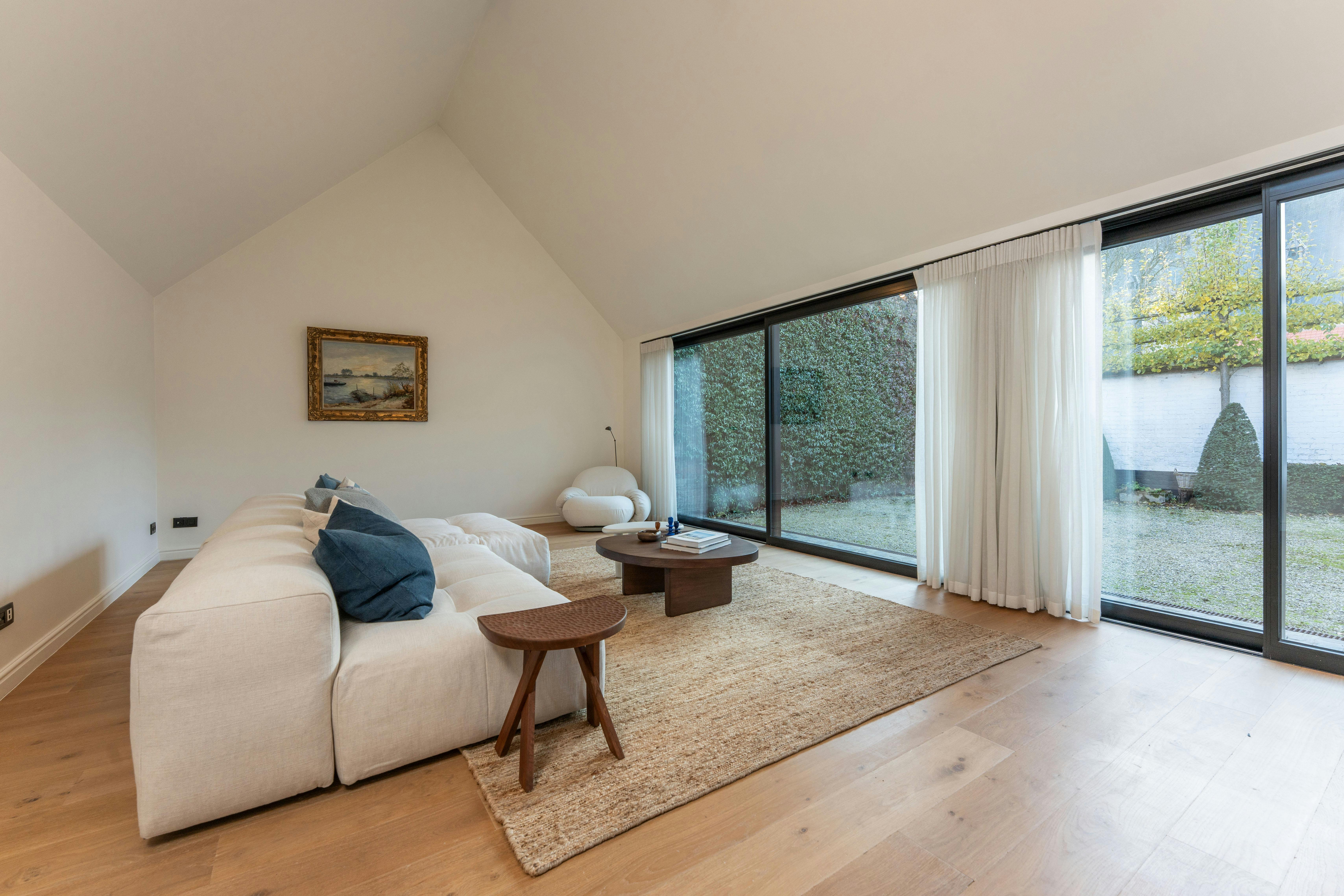 Uitzonderlijk huis in hartje Damme foto 6