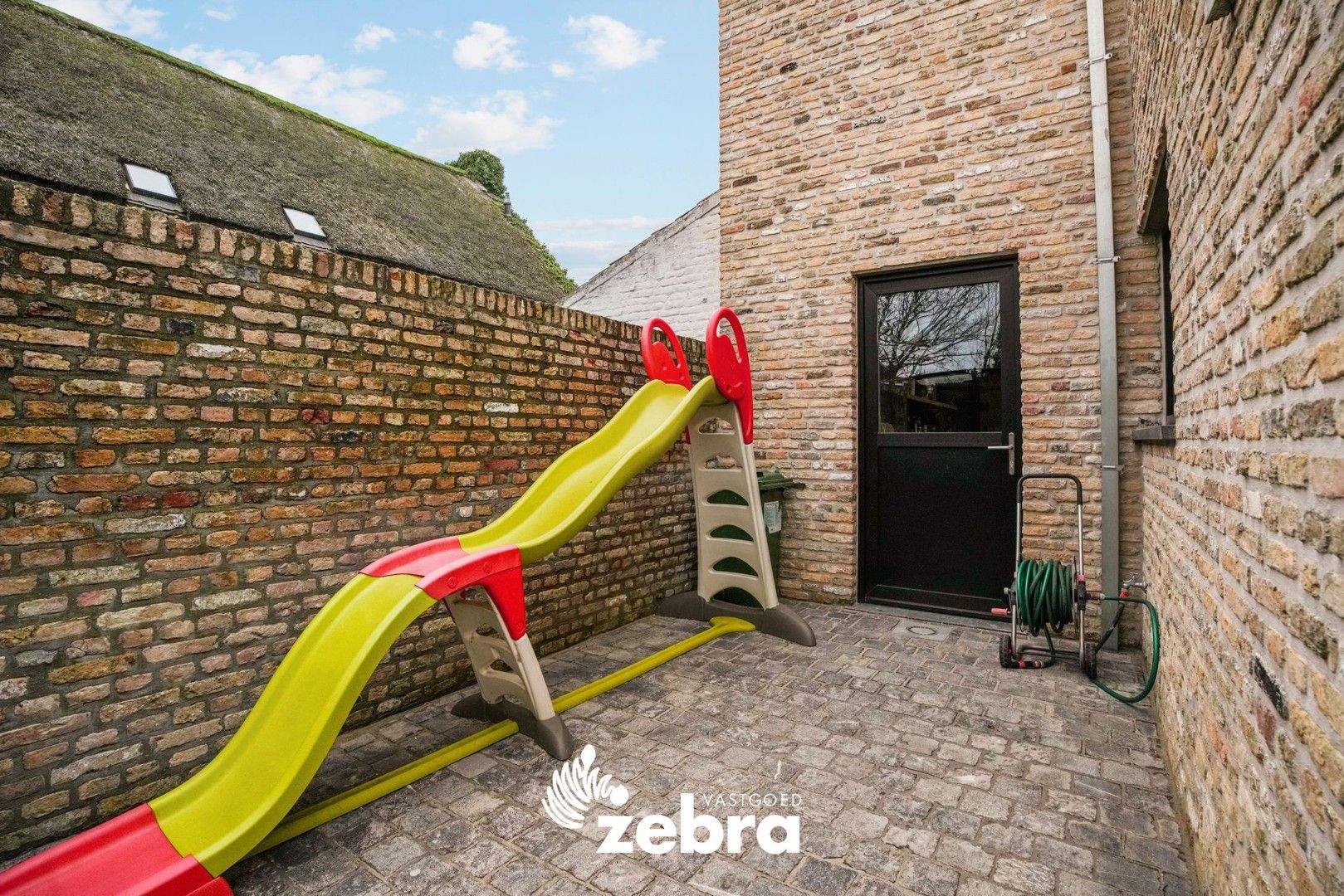 Ruime en recente woning met vier slaapkamers te Gijverinckhove! foto 28