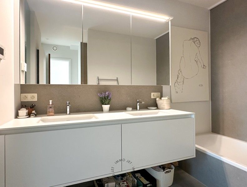 Ruim appartement met prachtig zicht op de Grote Markt in Beveren foto 14