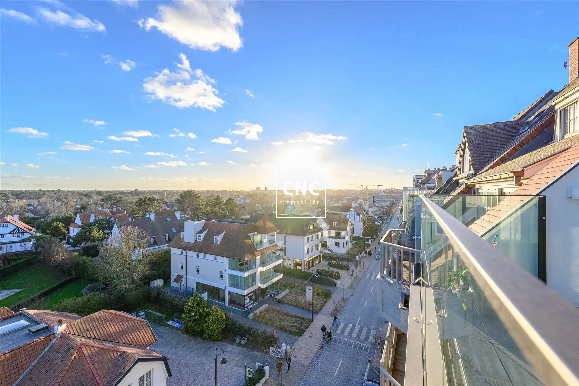 Exceptioneel nieuwbouw duplex-appartement in het hart van het Zoute met prachtig zicht op de typische Zoute-gevels foto 30