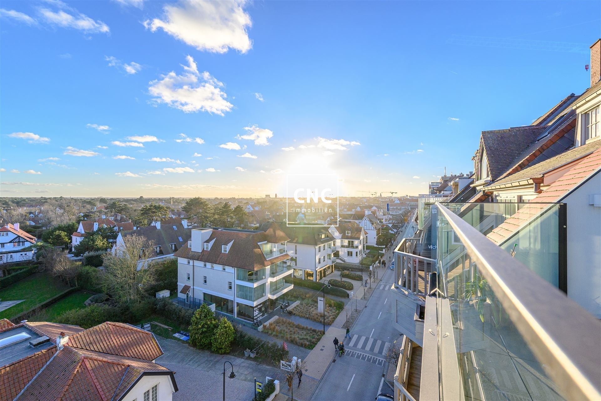 Exceptioneel nieuwbouw duplex-appartement in het hart van het Zoute met prachtig zicht op de typische Zoute-gevels foto 30