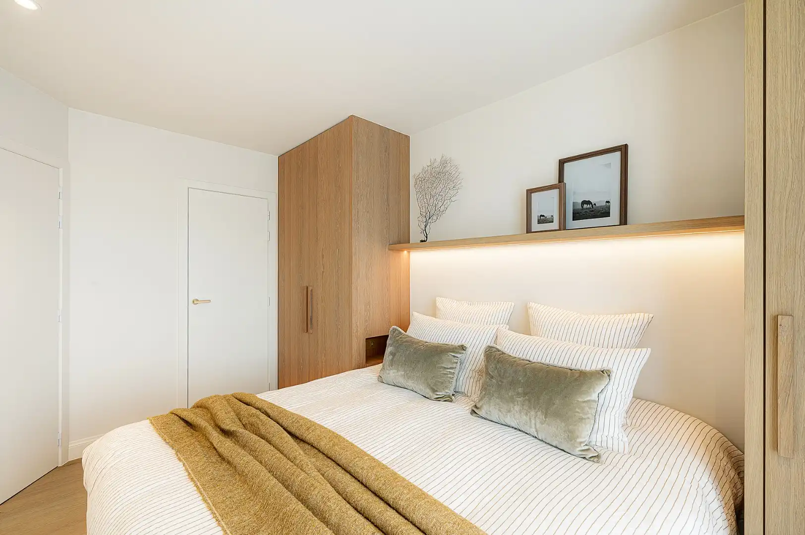 Res. Orfeo – Ruim en volledig gerenoveerd appartement met 3 slaapkamers foto 16