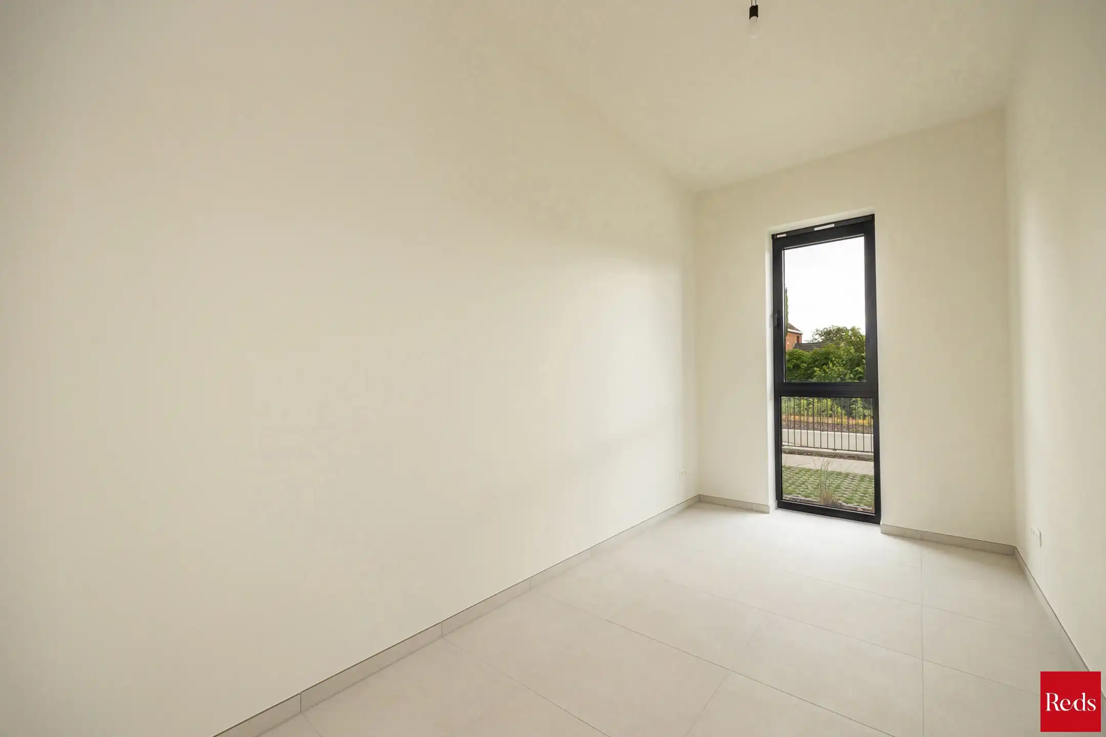 Ruim gelijkvloers nieuwbouwappartement met 3 slaapkamers foto 15