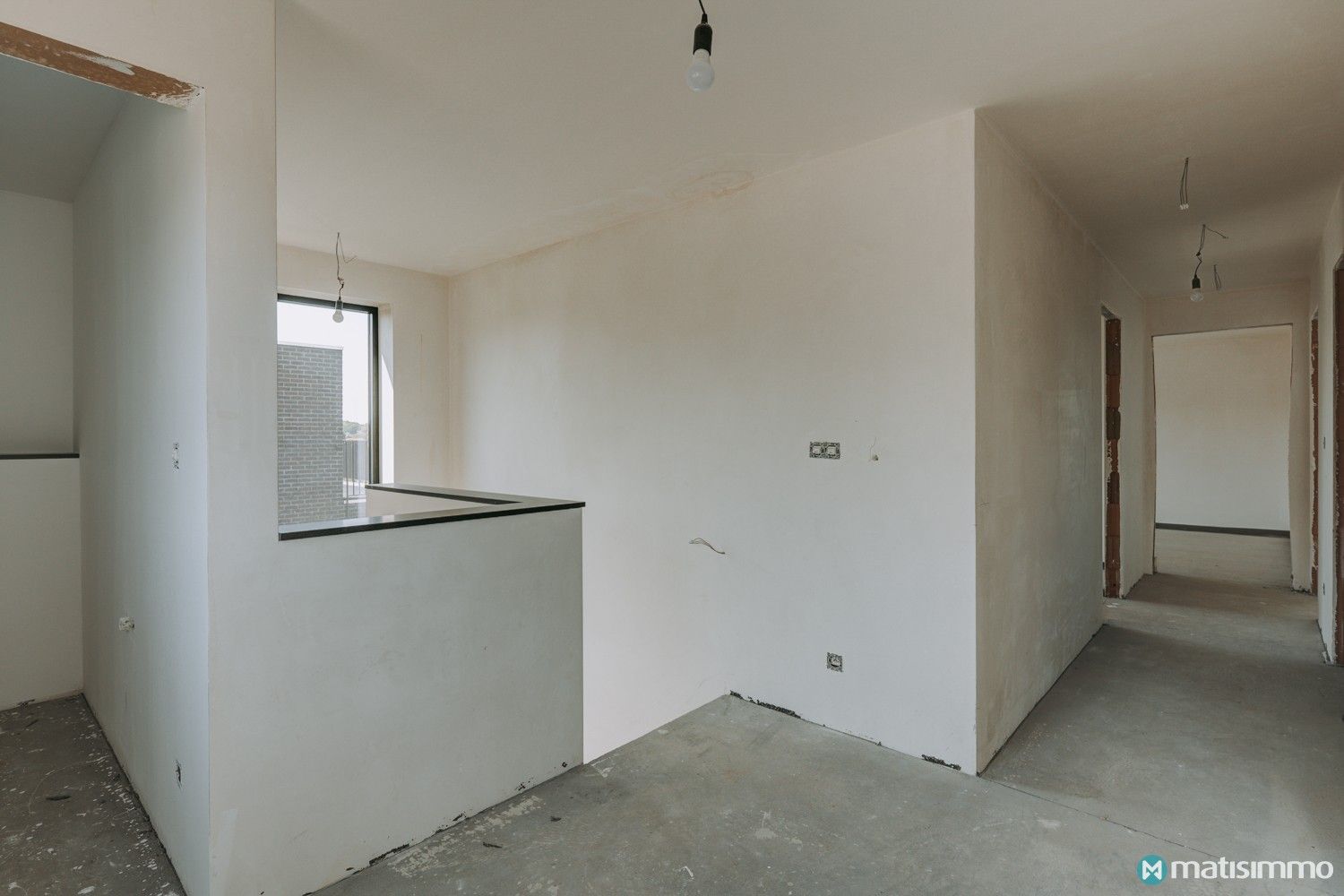 MODERNE NIEUWBOUWWONING MET 3 SLAAPKAMERS, INPANDIGE GARAGE EN VOLLEDIG ONDERKELDERD VLAKBIJ HET CENTRUM VAN BILZEN foto 16