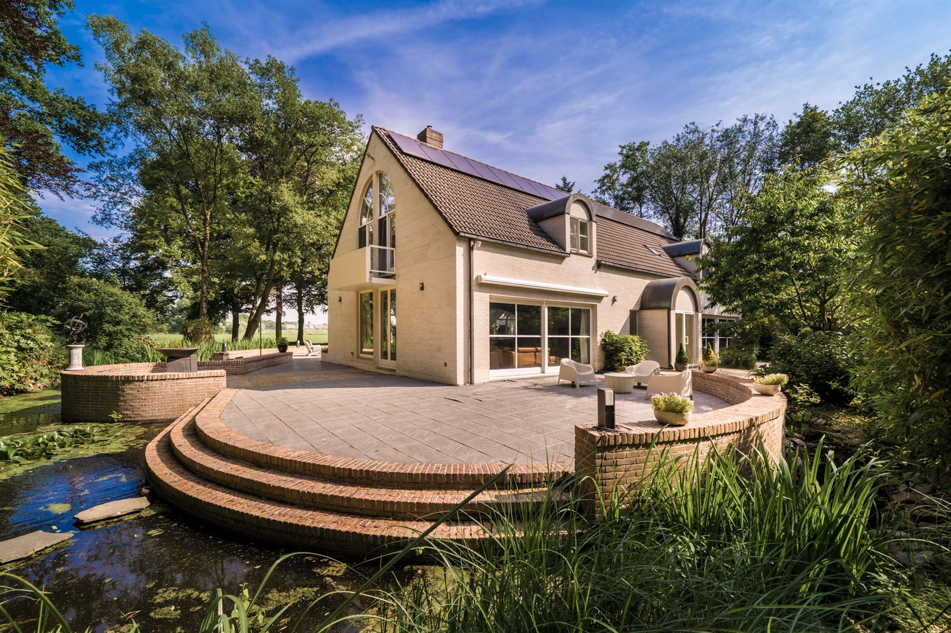 Uitzonderlijke rustig gelegen villa nabij de Kalmthoutse Heide!  foto 3