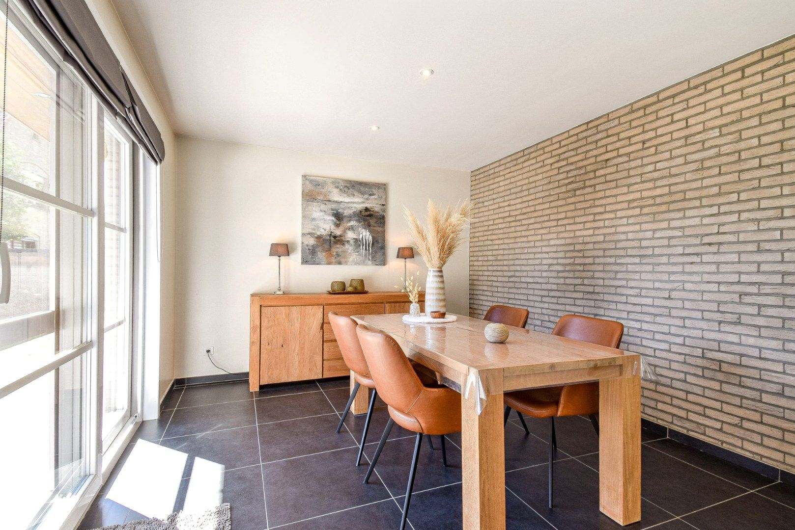 Stijlvol afgewerkte woning met tuin, zwemvijver en uniek zicht foto 6