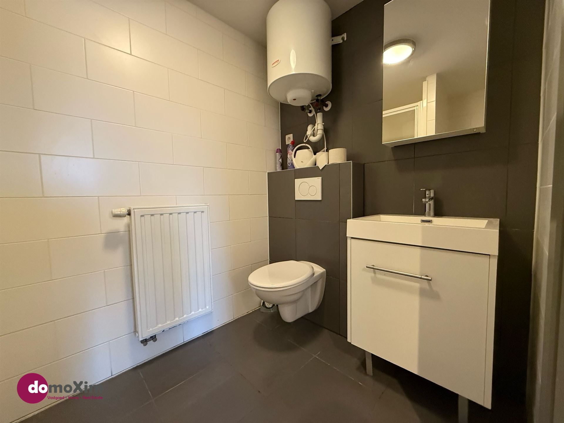 Moderne gemeubelde studio, geschikt voor één persoon, in het centrum van Leuven foto 7