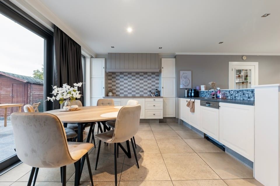 KNAPPE GELIJKVLOERSE OPEN BEBOUWING OP EEN MOOI PERCEEL IN SINT-TRUIDEN foto 20