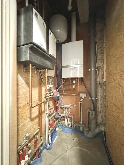 Gerenoveerde woning op de grens Kortrijk-Heule foto 22