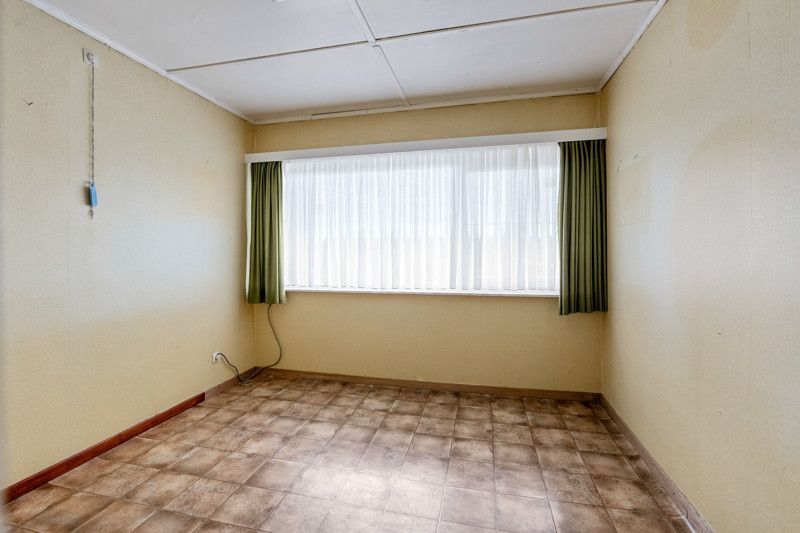 Woning met veel mogelijkheden op 15are 82ca foto 19