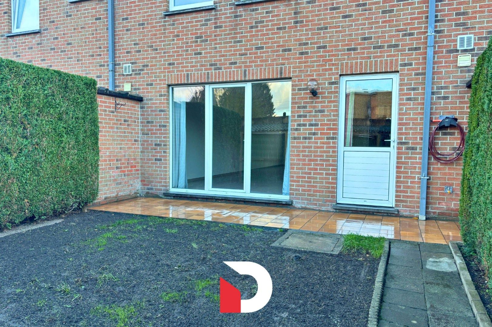 Rijwoning met 3 kamers en garage te Sint-Andries foto 6