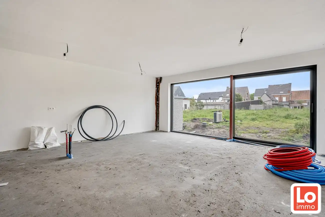 Prachtige nieuwbouwwoning met 3/4 slpks op topligging in een doodlopende straat! foto 7