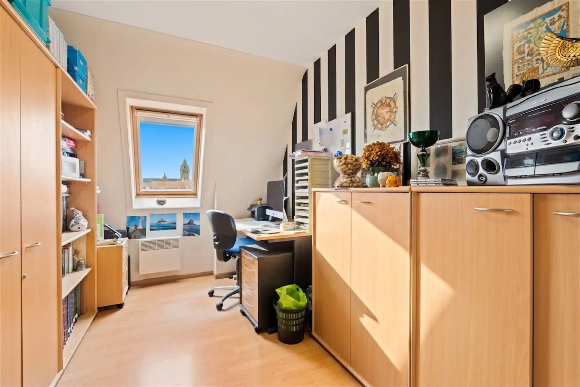 Instapklaar duplexappartement met zonneterras op toplocatie in Bredene foto 12