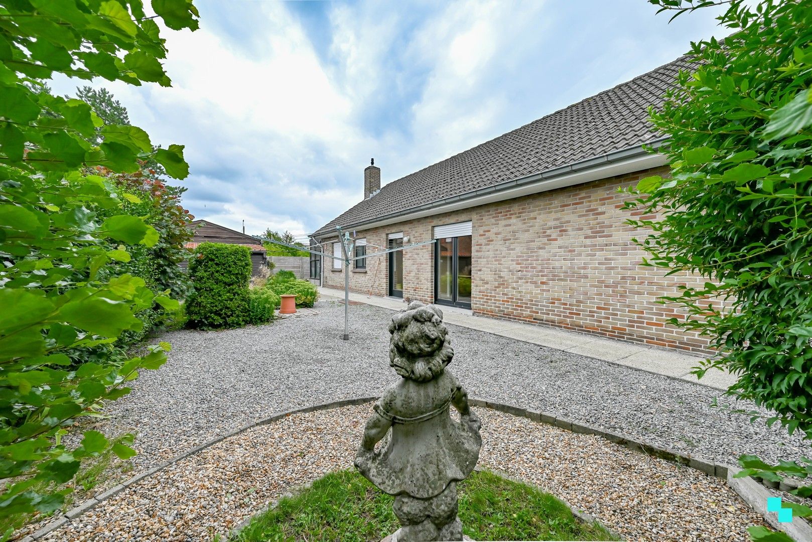 Vrijstaande woning in landelijke stijl in doodlopende straat te Ingelmunster foto 17