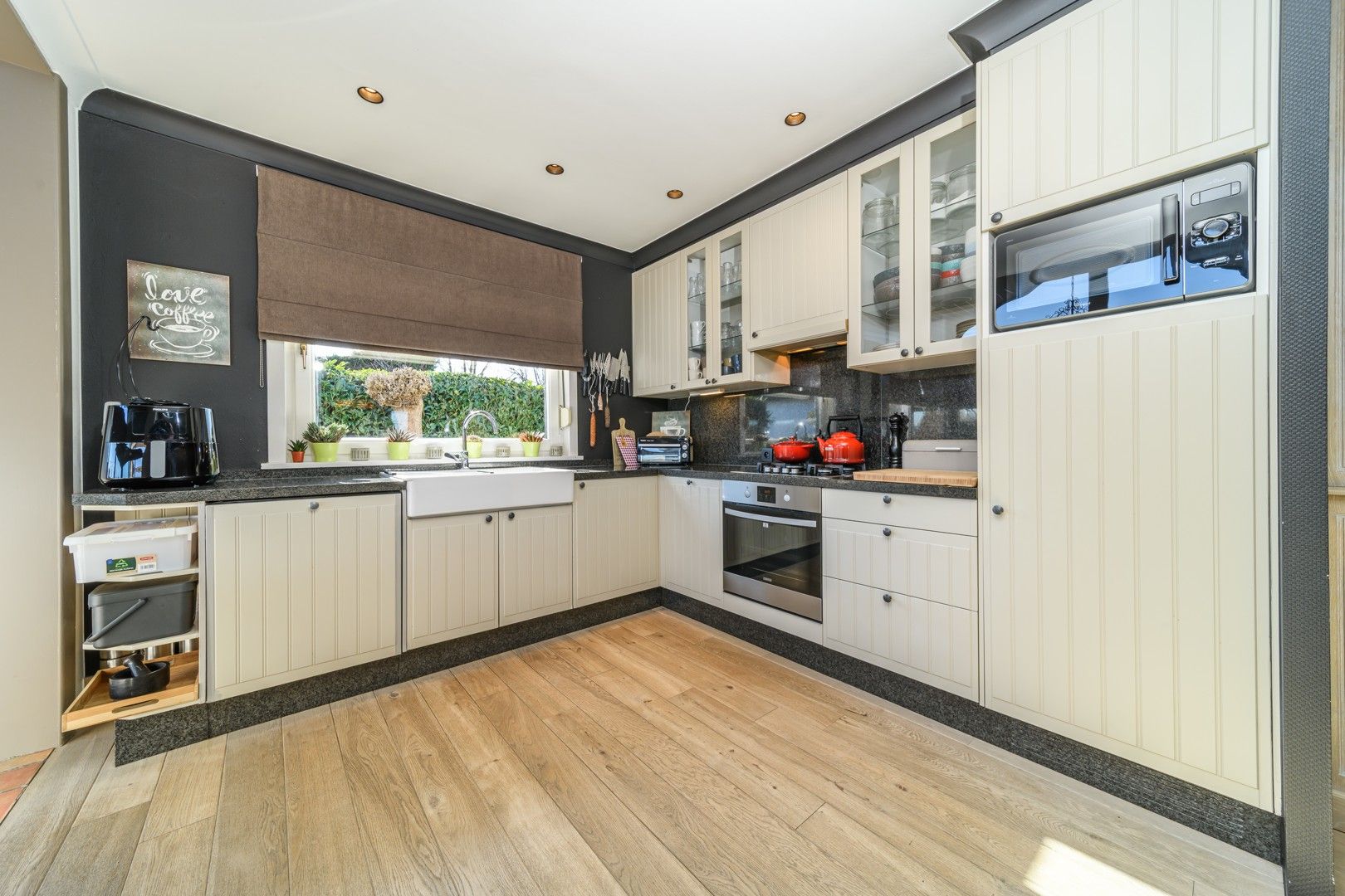 Kwalitatieve afgewerkte villa te Geraardsbergen foto 7
