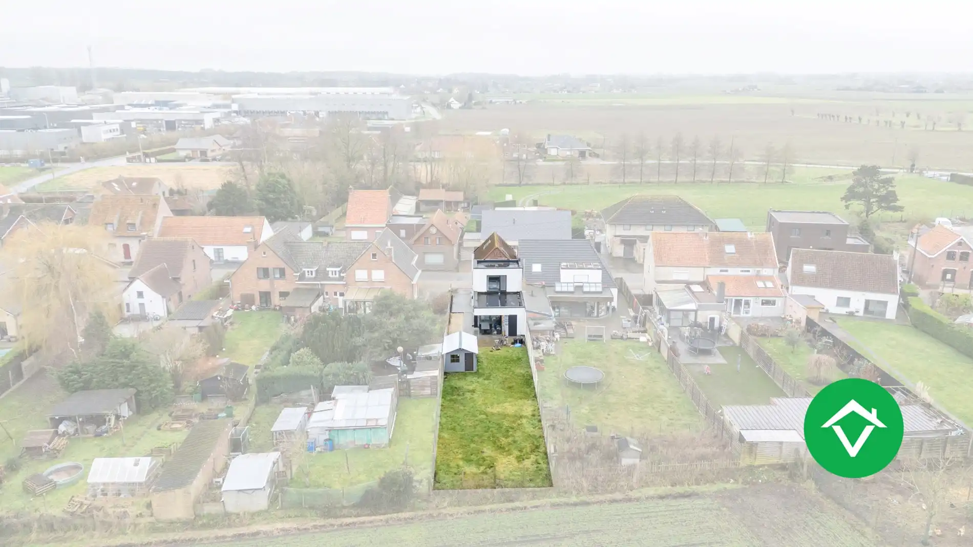 Instapklare gezinswoning met 3 slaapkamers en open veldzicht in Koekelare foto 27