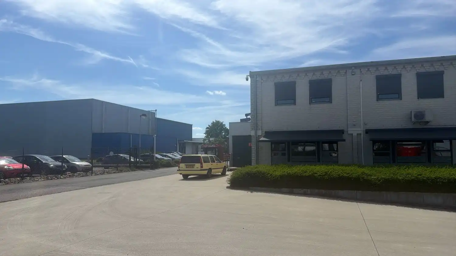 Logistiek bedrijfscomplex foto 5