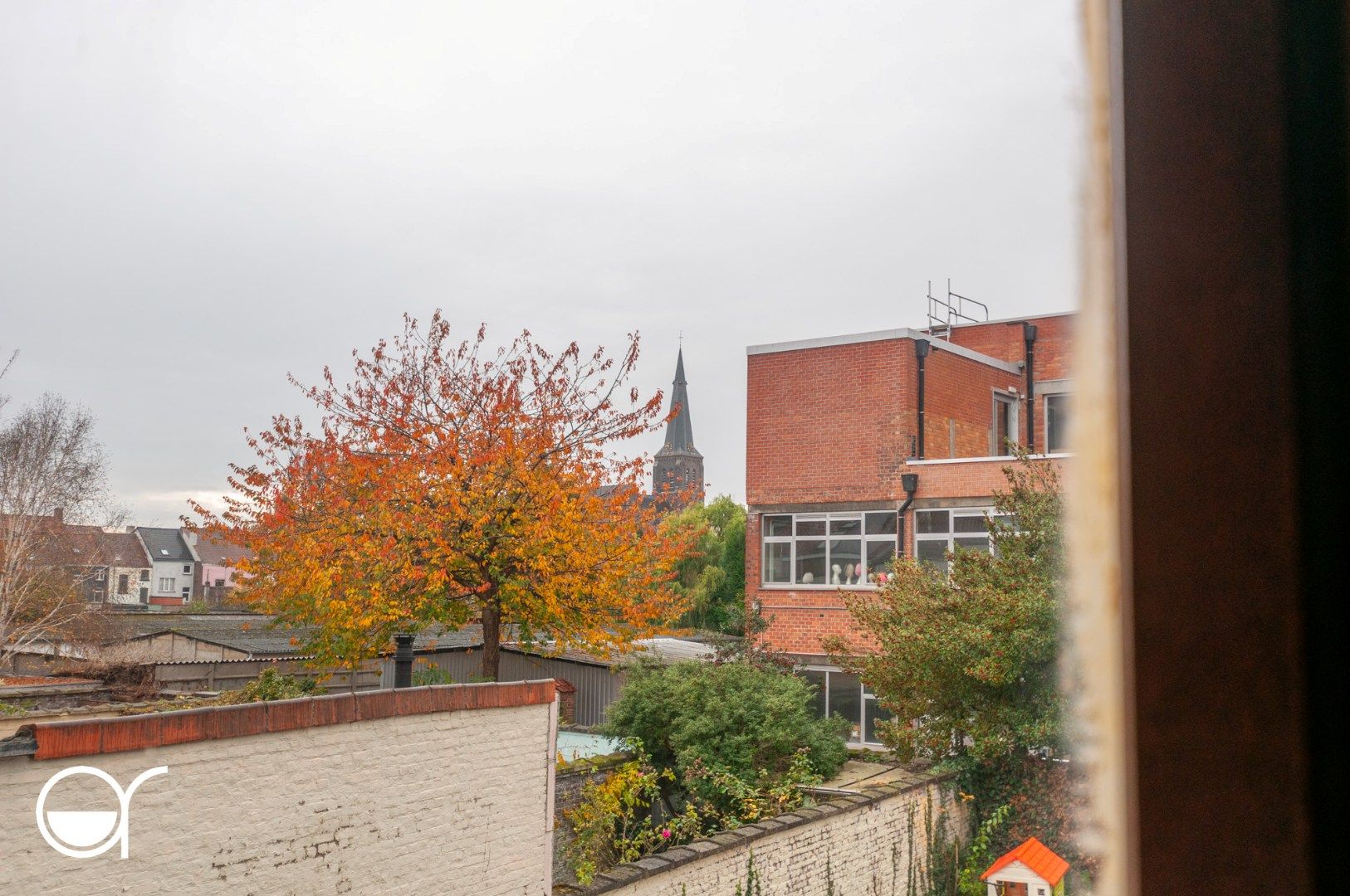 Opbrengsteigendom met 2 appartementen gelegen vlakbij het Sint-baafskouterpark & Rozebroeken.  foto 27