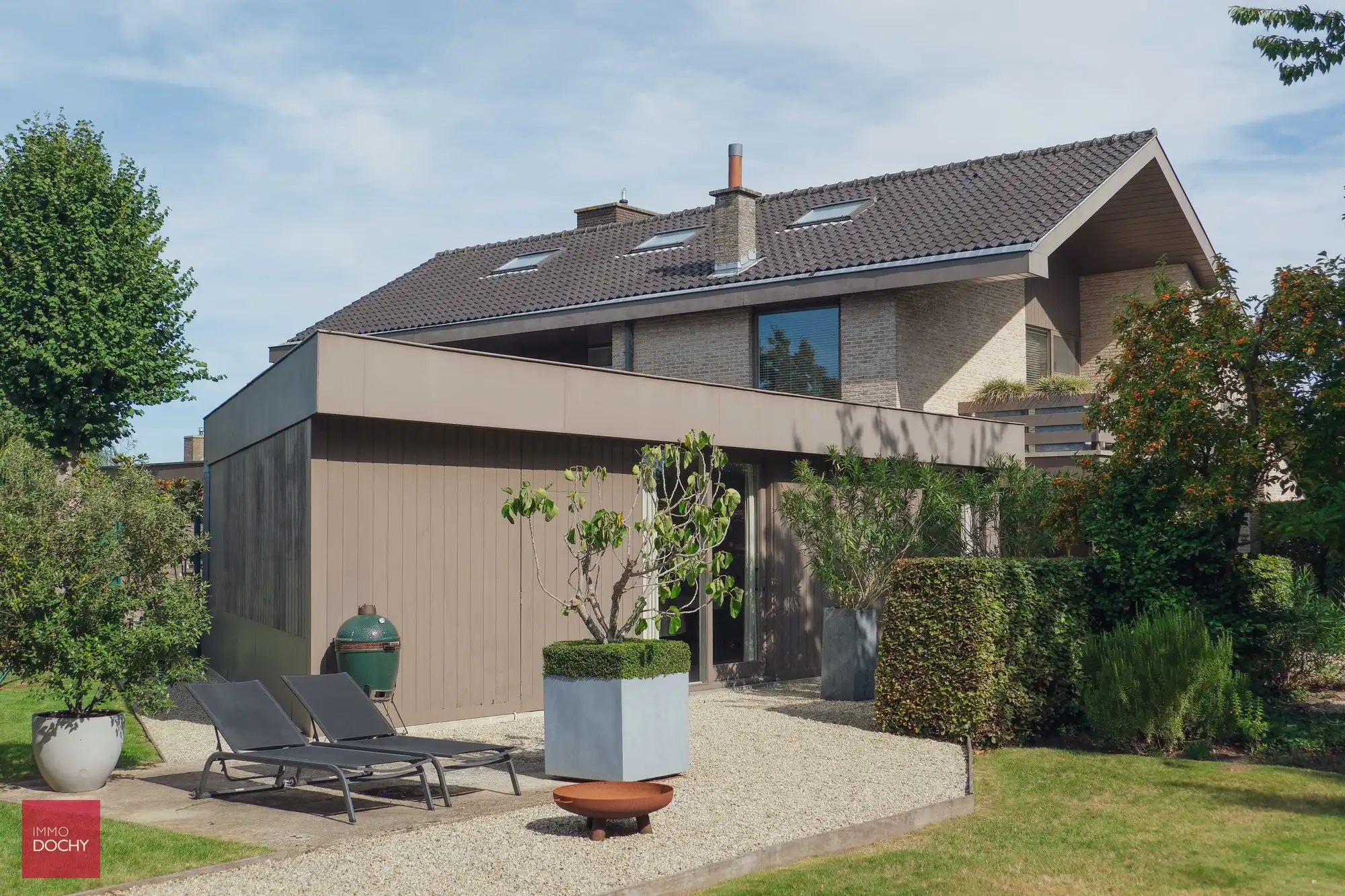 Commercieel gelegen handelspand / bureelgebouw /horecazaak te Izegem foto 22