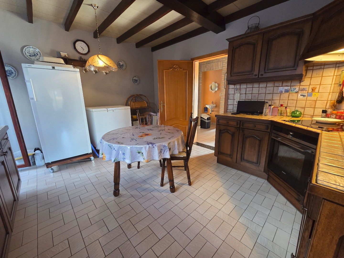 Instapklare rustig gelegen gezinswoning op een toplocatie!  foto 7