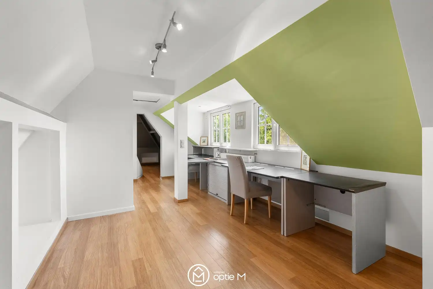 Karaktervolle villa met parktuin op een royaal perceel van 24a71 – vlakbij het centrum van Hasselt foto 28