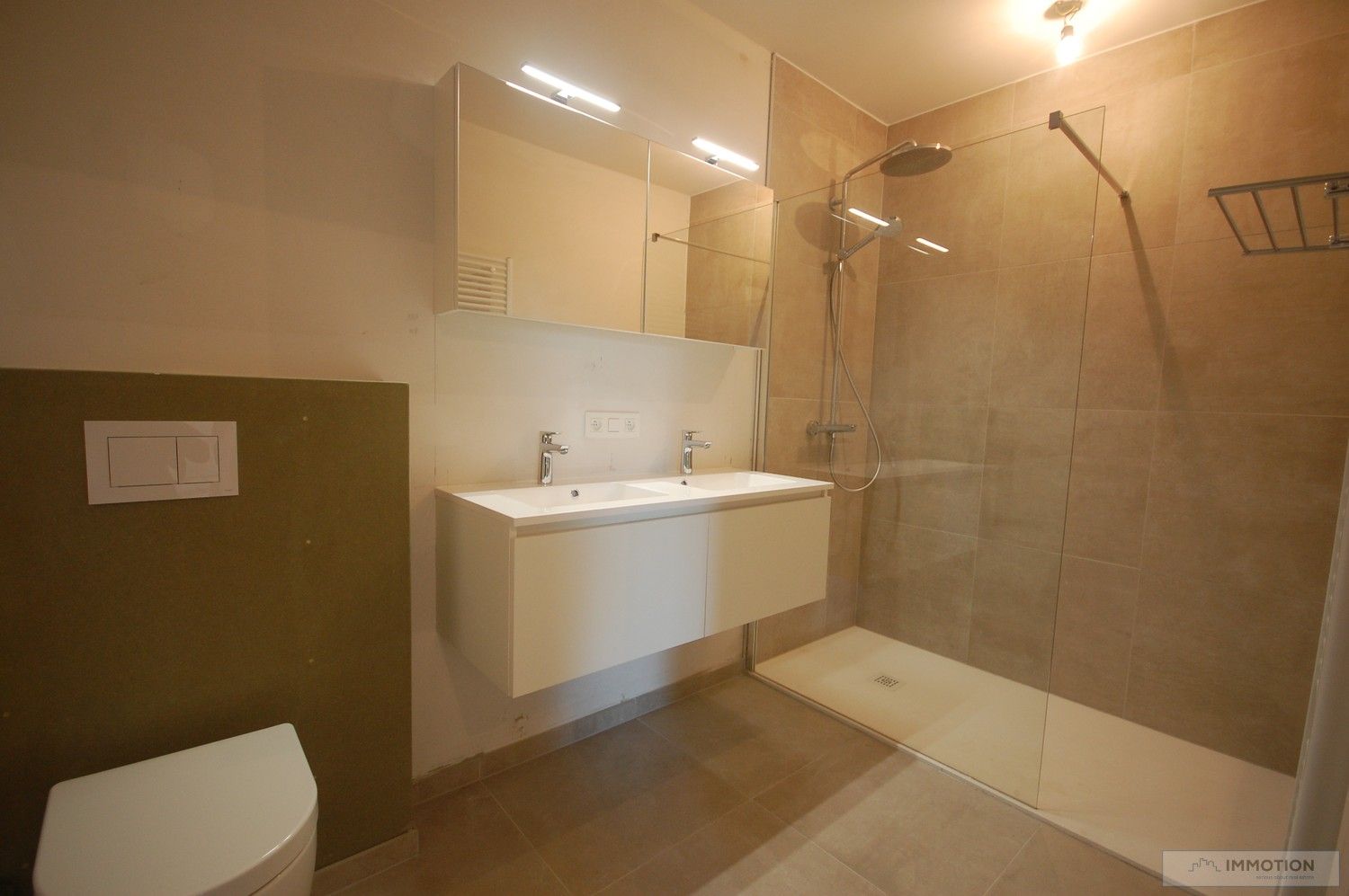 Instapklare nieuwbouw BEN-woning met terras en tuin foto 10