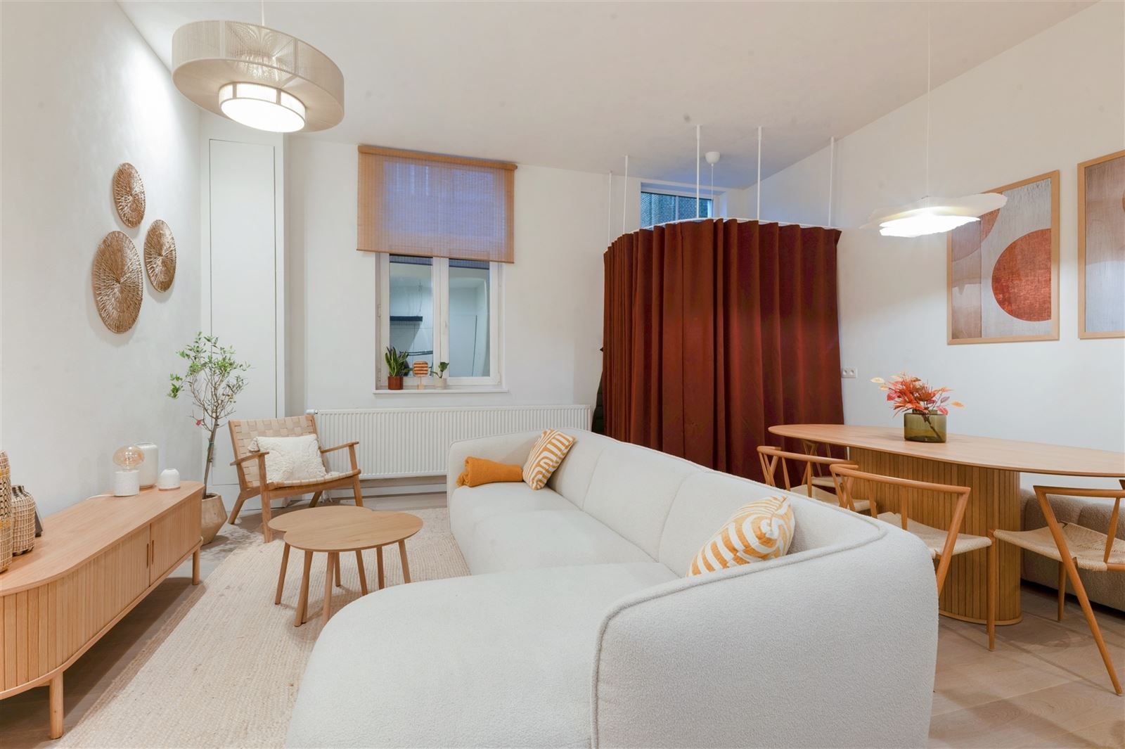 Instapklare woning met terras en 5 slaapkamers in Gent! foto 2