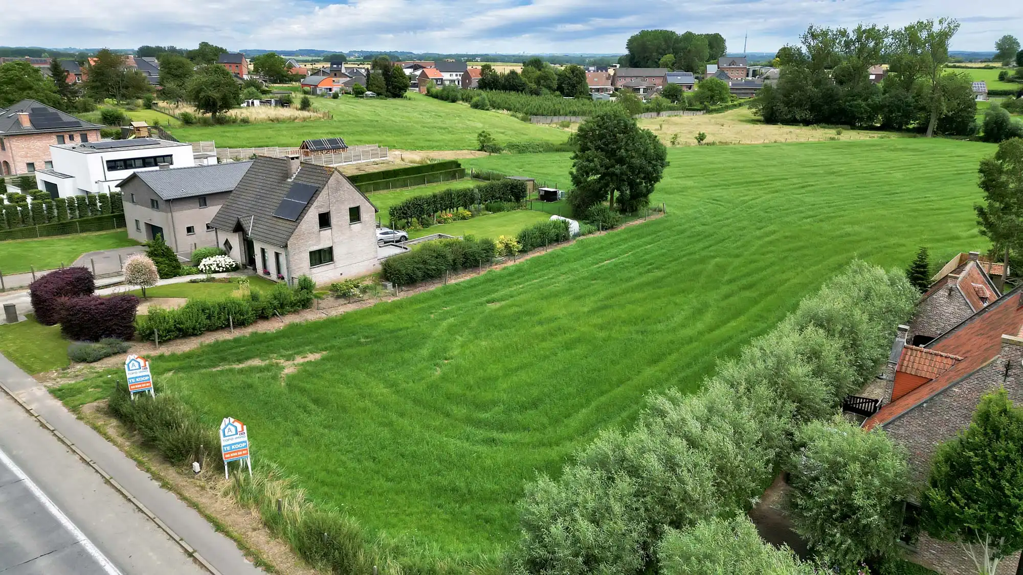 Perceel bouwgrond voor open bebouwing met prachtig zicht foto 2