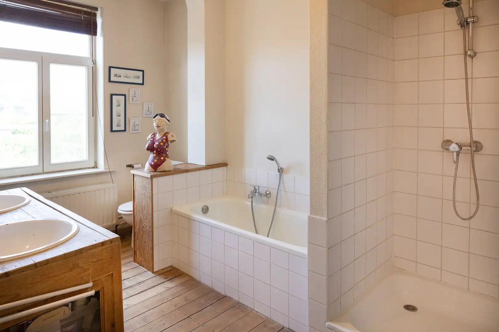 Karaktervolle woning met 4 kamers en gezellige binnentuin. foto 9