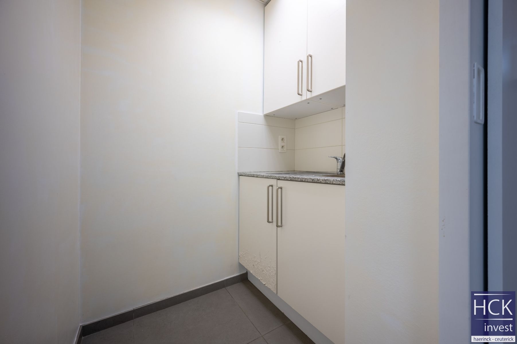 KRUISHOUTEM - Commerciële ruimte  94m² op topligging in centrum! foto 11