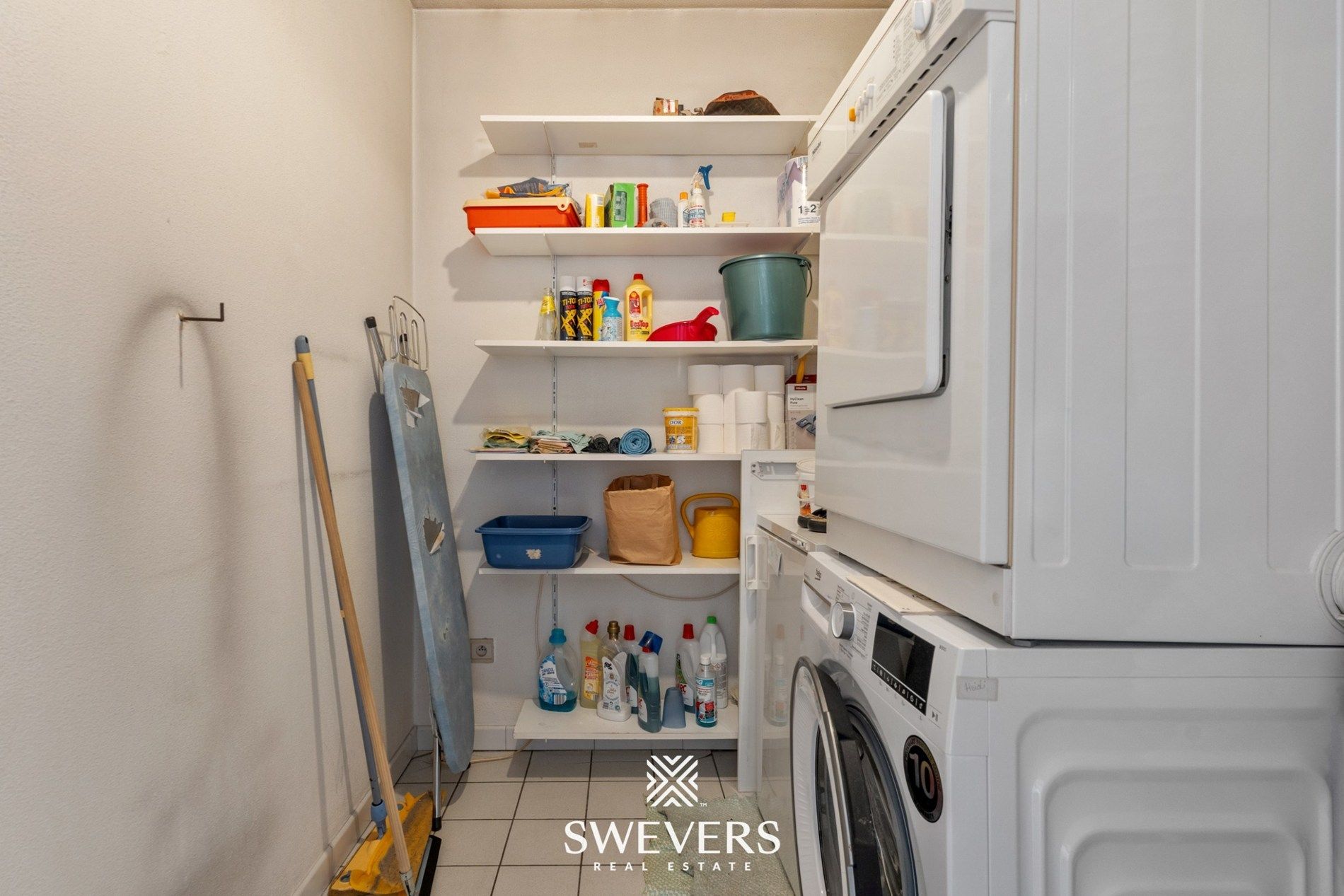 Ruim appartement met 3 slpk en veel lichtinval in Borgloon foto 19