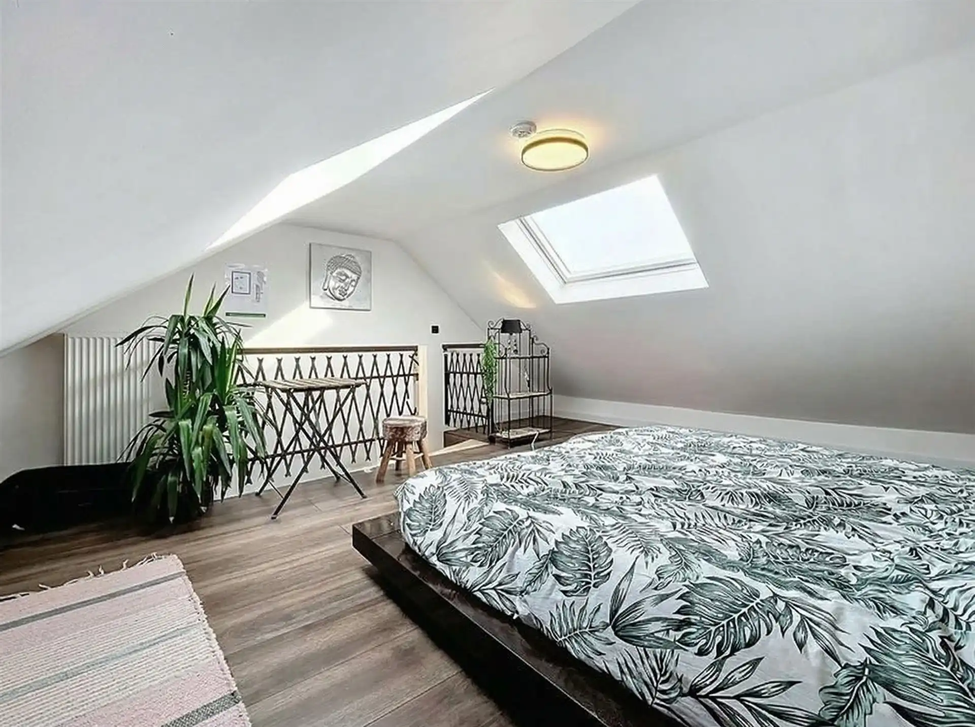 Gezeligge woning met 2 slaapkamers, volledig vernieuwd! foto 12