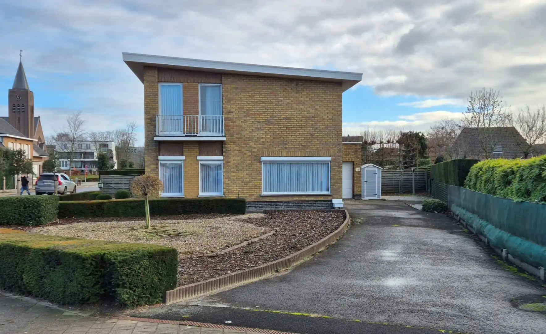 Woning en/of handel op zeer zichtbare hoek foto 16