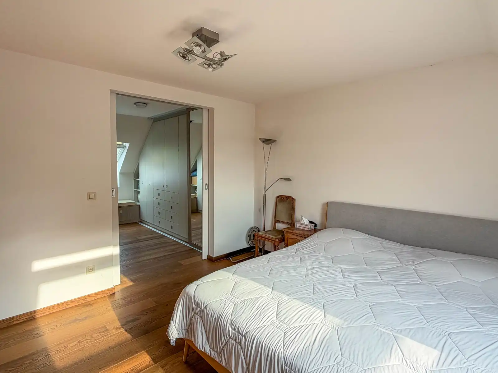 Ruim en lichtrijk DUPLEX appartement met zicht op groen aan het Osbroekpark in Aalst foto 23
