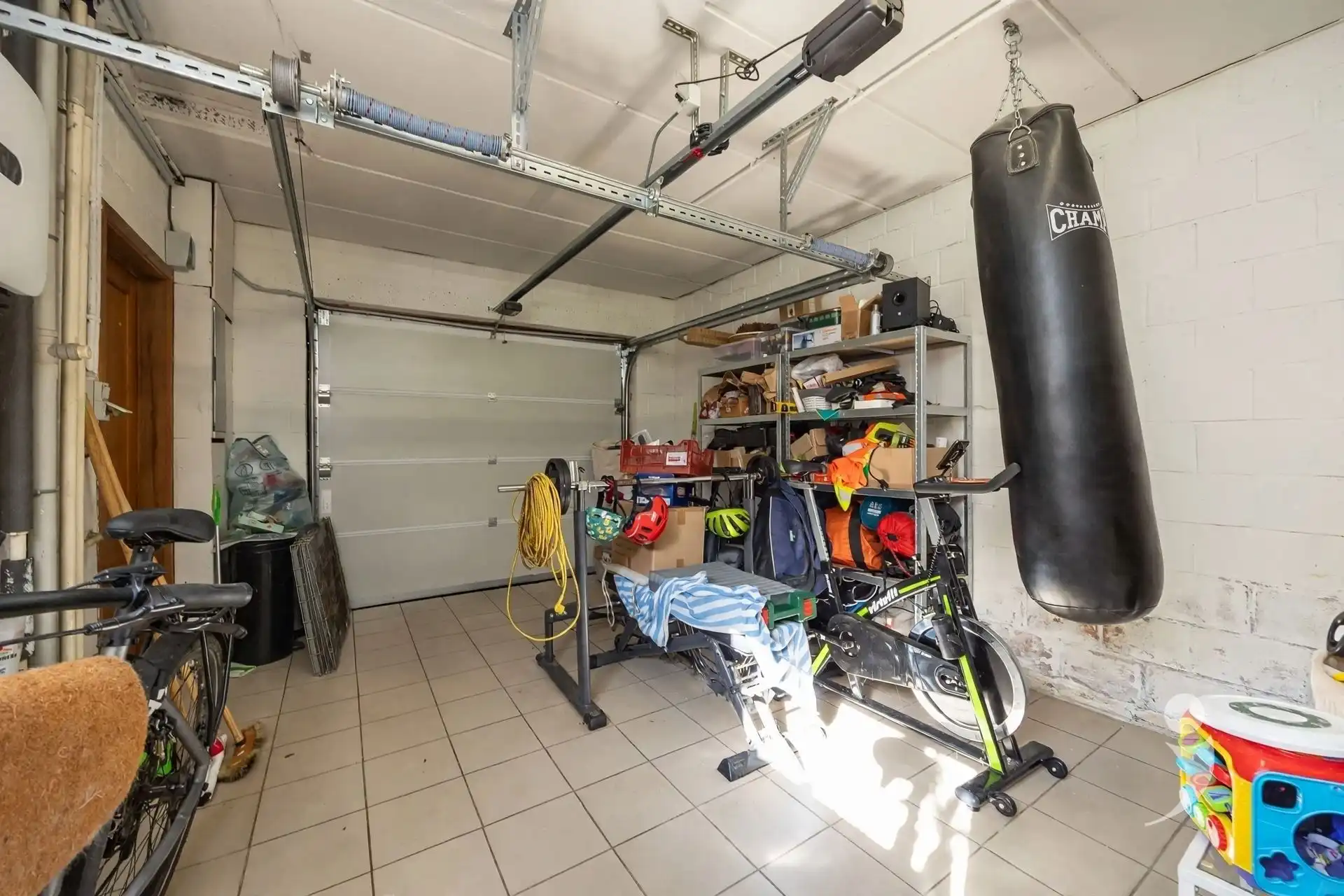 Charmante & gerenoveerde familiewoning in een doodlopende straat foto 36